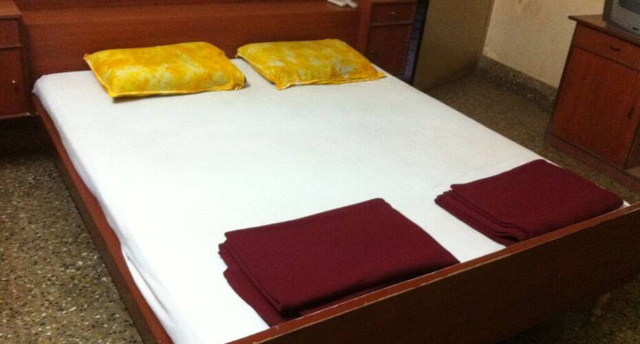Hotel Sampanghi, Ambur 1